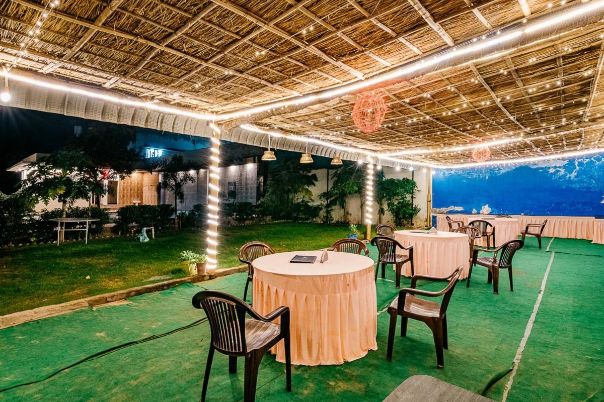 Aditya Palace 푸쉬카르 외부 사진